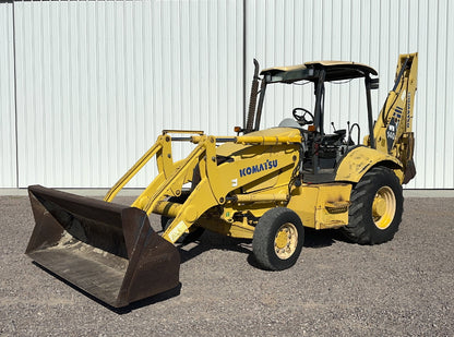 Komatsu WB140-2N Backhoe