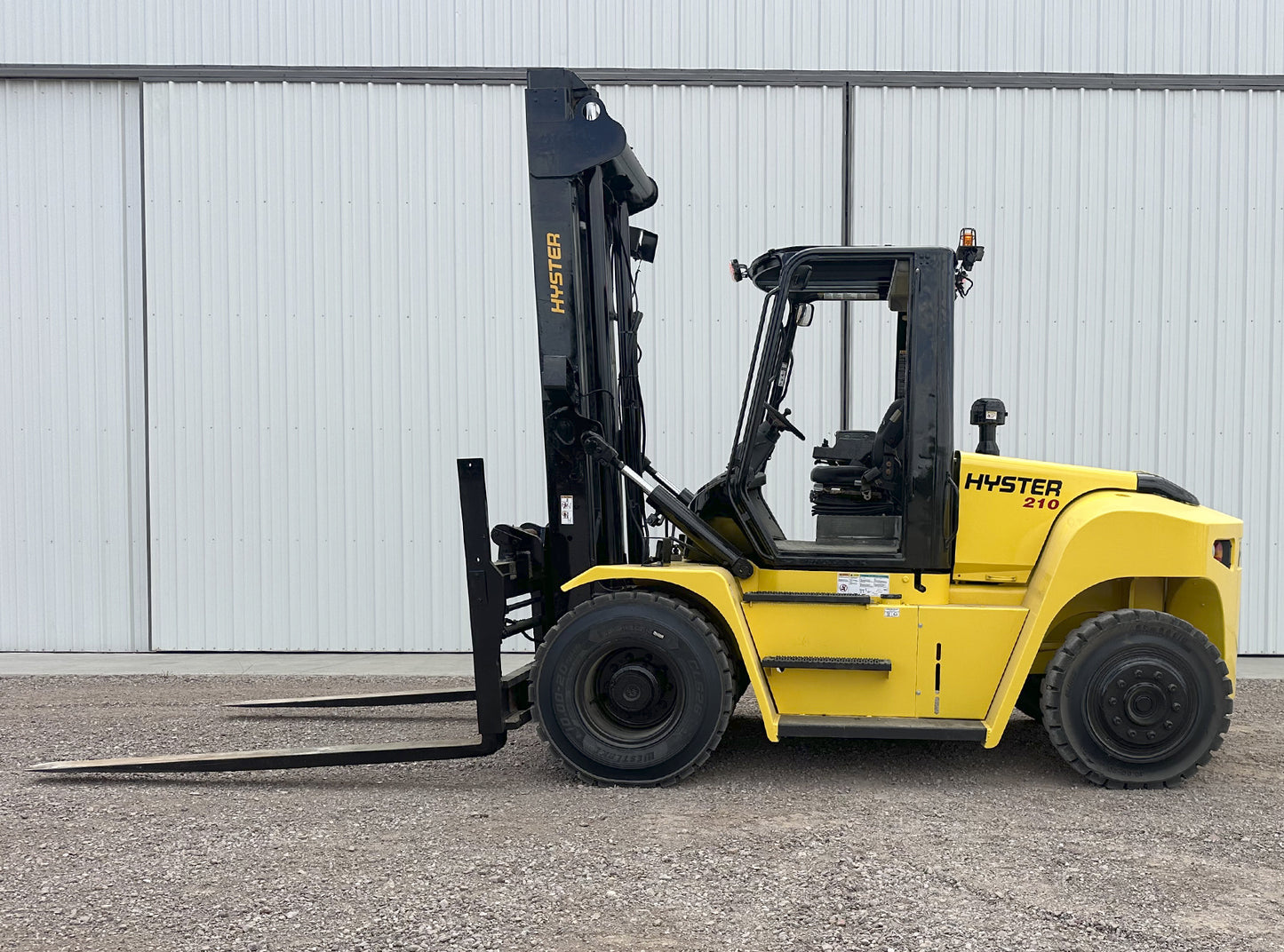 Hyster H210HD2 Forklift 21,000lbs