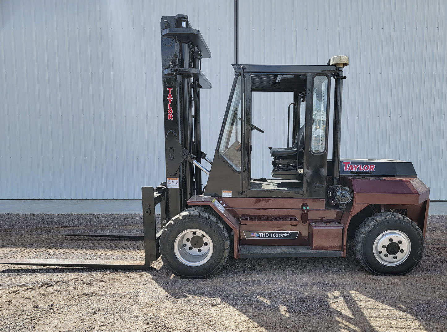 Taylor THD160 Forklift 16,000lbs