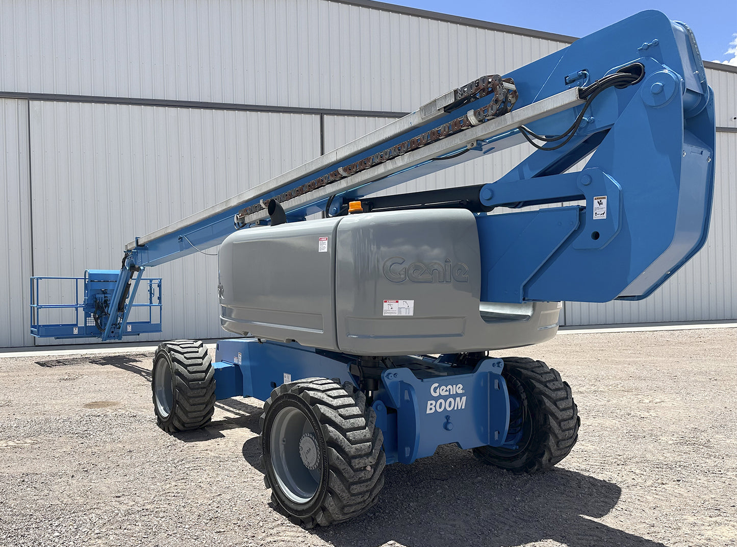 Genie Z-80/60 Man Lift 2015
