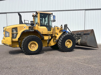 Volvo L120G Front Loader 2012