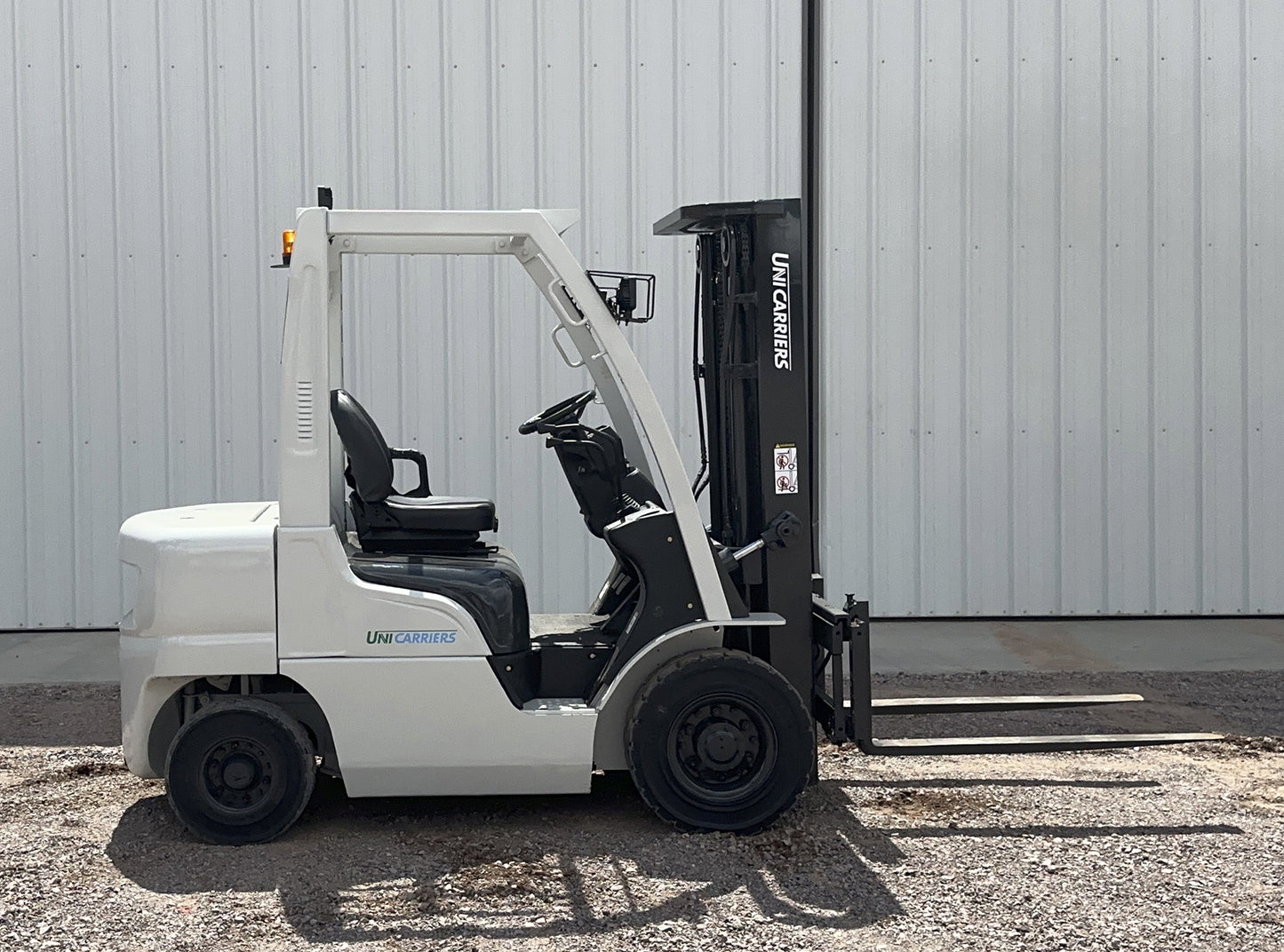 Unicarriers MY1F2A25V Forklift 5,000lbs
