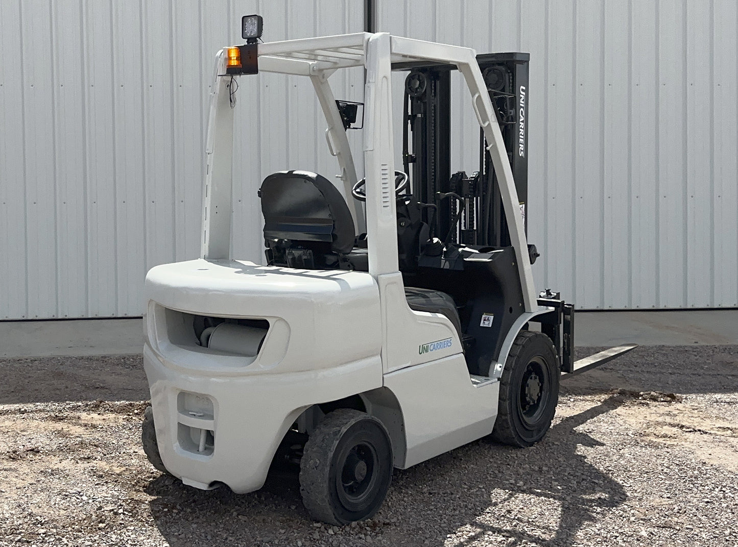 Unicarriers MY1F2A25V Forklift 5,000lbs