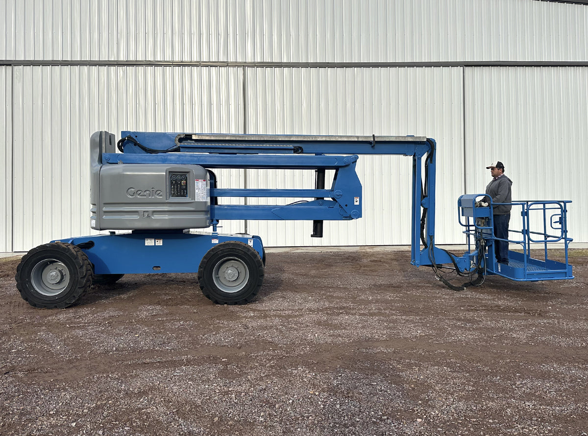 Genie Z-60/34 Man Lift 2008